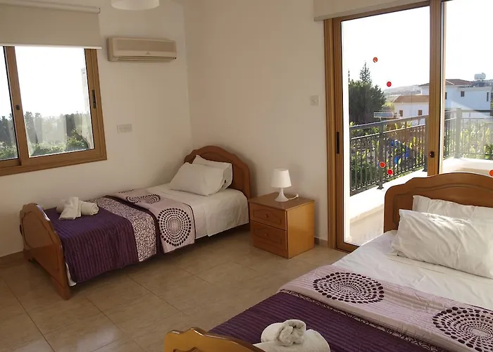 Mariandy 2 Coral Bay